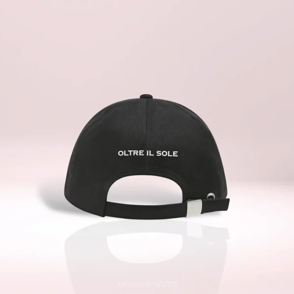 cappellino nero ricamato regolabile